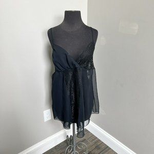 Victoria’s Secret gold label black baby dolllace sheer size medium